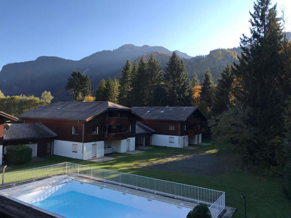 Studio Mansarde Avec Balcon, Piscine Et Parking Souterrain A Samoens - Fr-1-629-92 Экстерьер фото