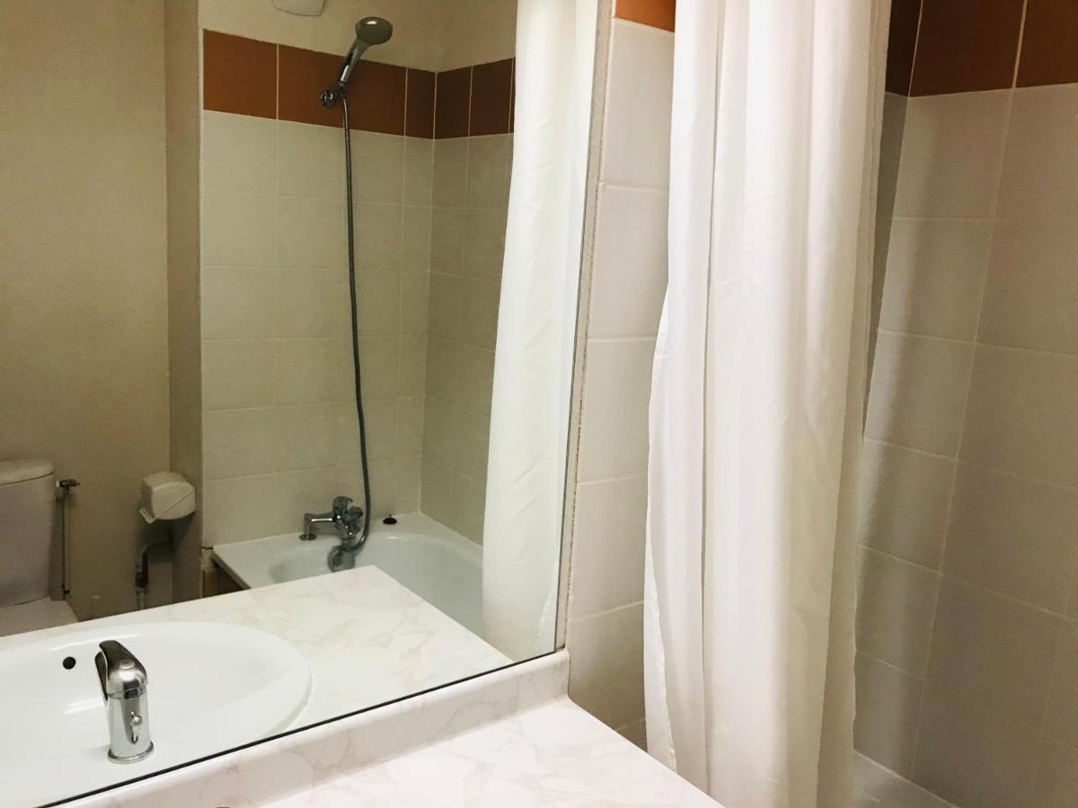 Studio Mansarde Avec Balcon, Piscine Et Parking Souterrain A Samoens - Fr-1-629-92 Экстерьер фото